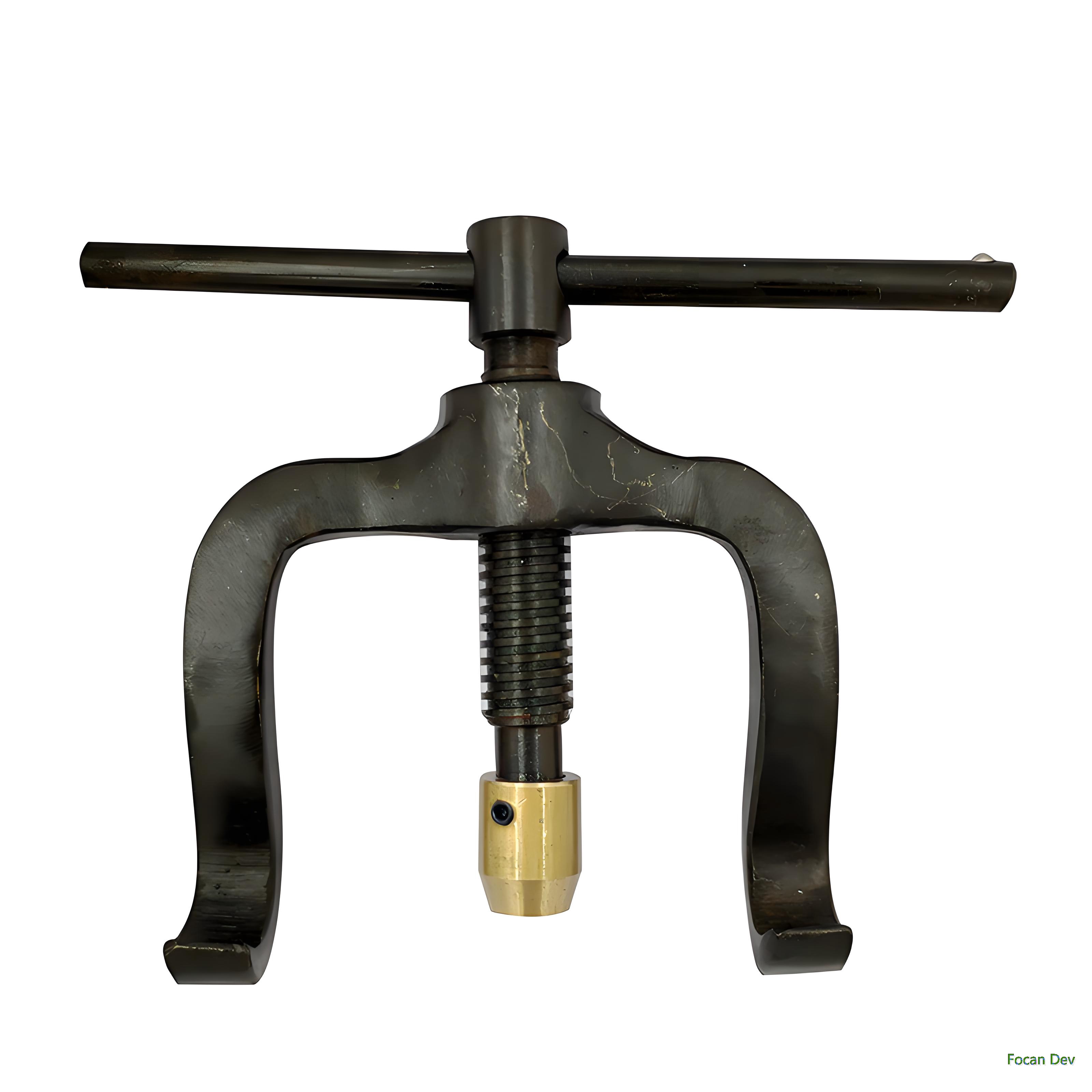 Spinning roller for bow correction Adjustable roller bow