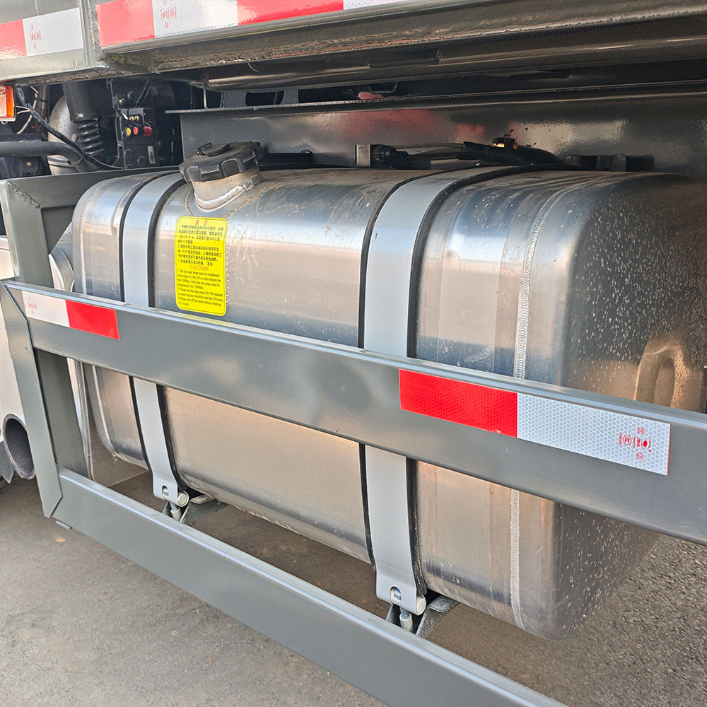 HOWO 371HP 6x4 dump truck engine and instrument panel close-up showing diesel powertrain and dashboard features