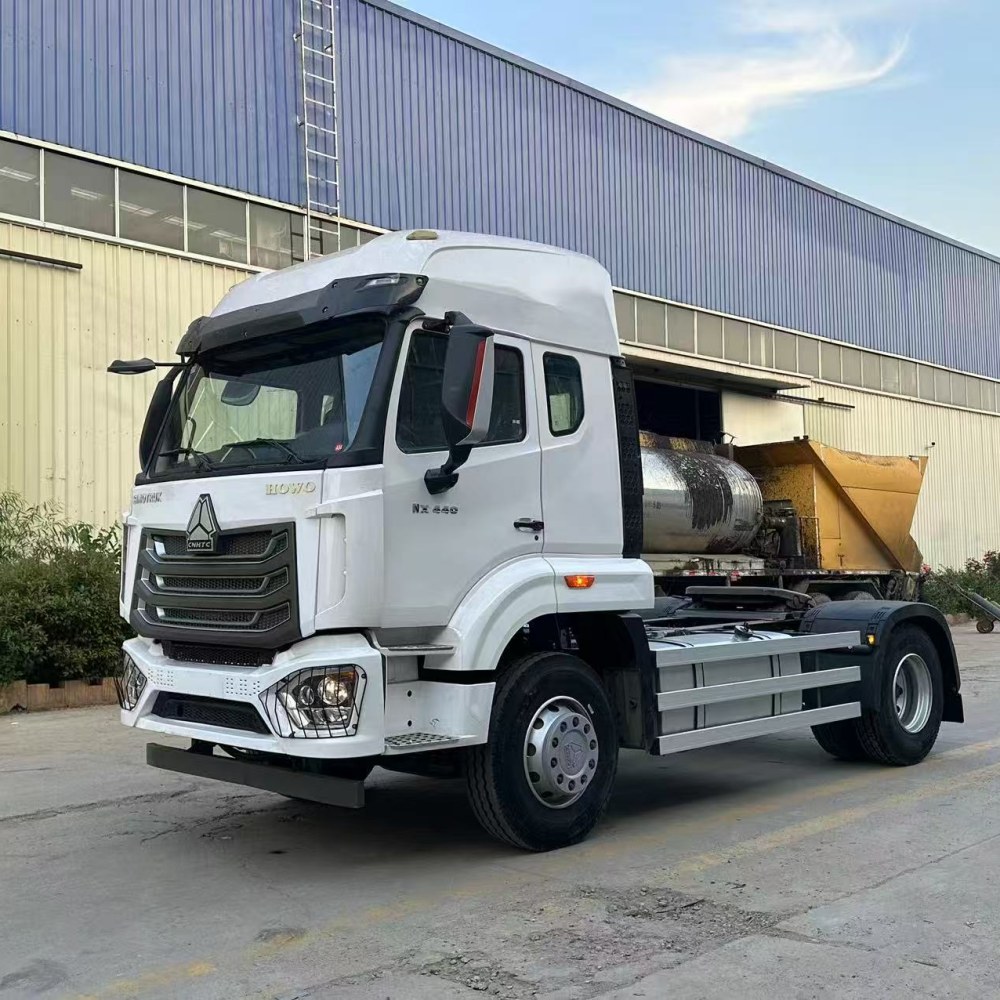 شاحنة جرار Howo NX 440HP 4×2