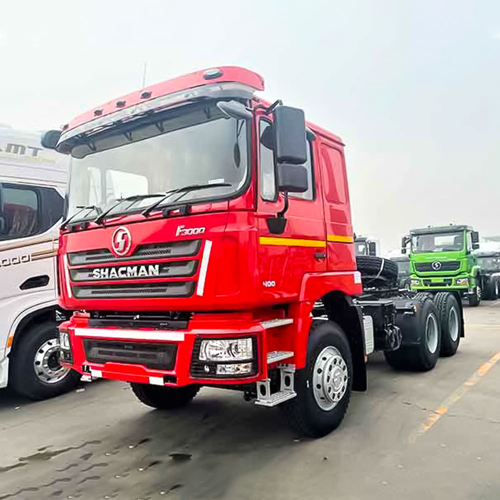 شاحنة جرارة شاكمان F3000 6X4 بقوة 400 حصان