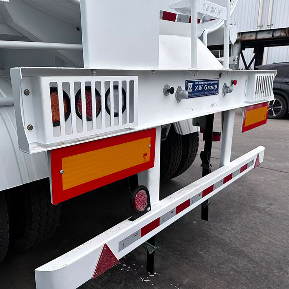 3 axle carbon steel fuel tanker semi trailer