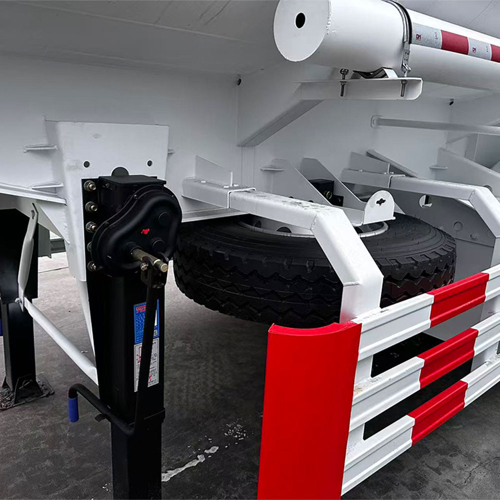 3 axle carbon steel fuel tanker semi trailer