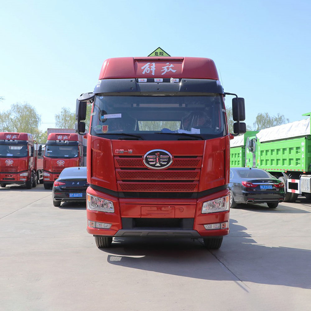 شاحنة جرار FAW J6P 420 حصان 6×4