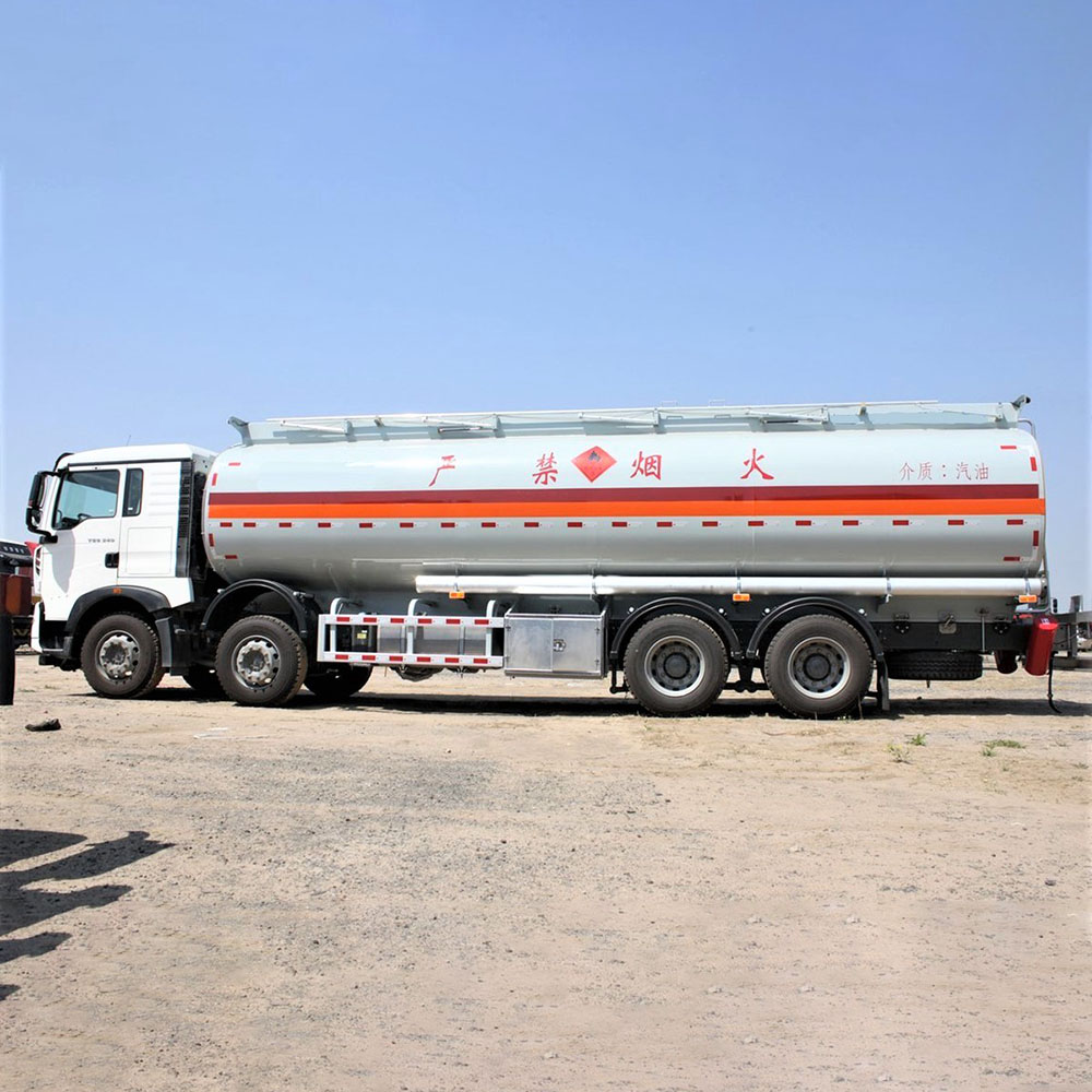 HOWO 340HP 8×4 Camion-citerne