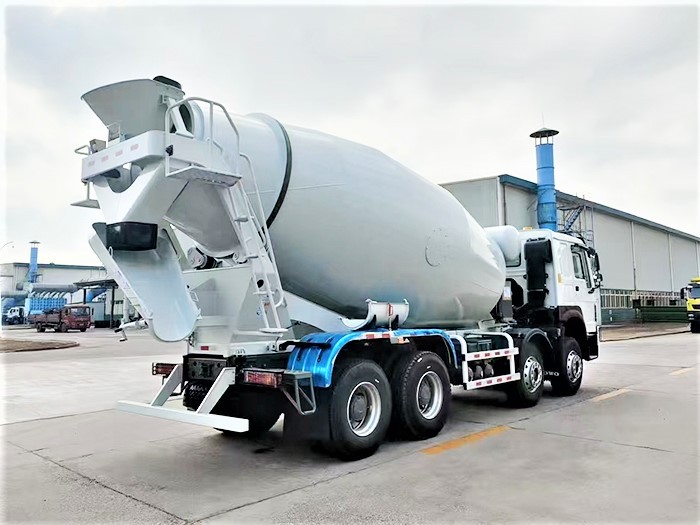Howo 380HP concrete mixer truck mixing drum designed for heavy duty concrete transport