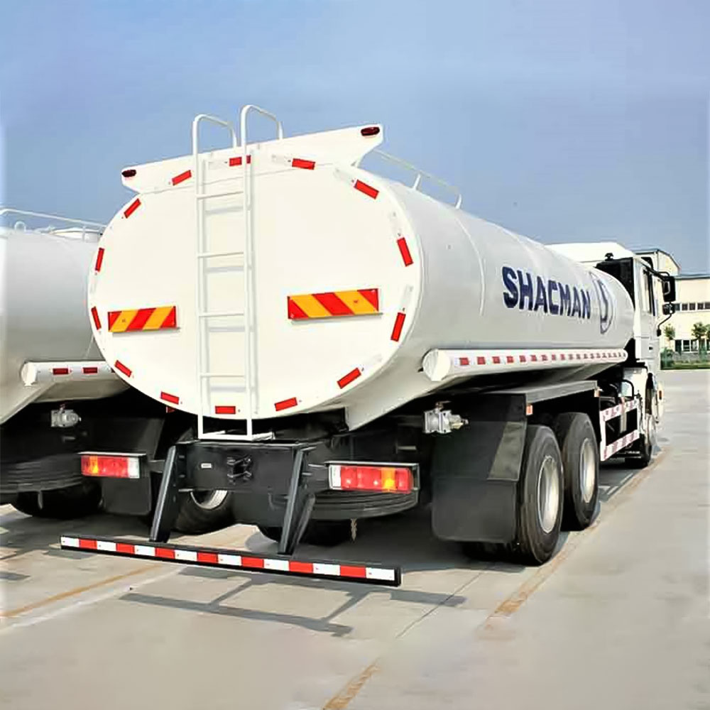 Camion-citerne Shacman F2000