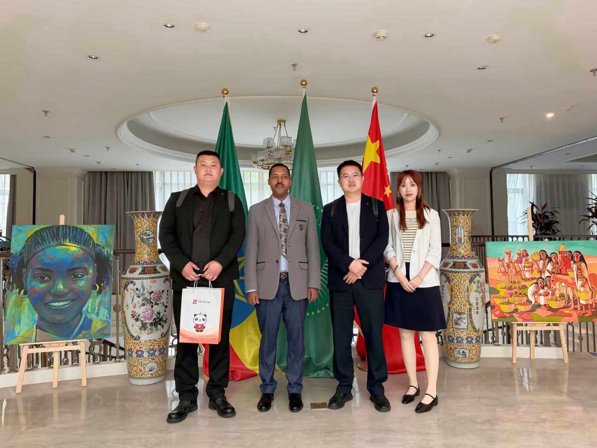 ZW Group leadership team and Ethiopian Ambassador H.E. Tefera Derbew Yimam engaged in discussion on transport and machinery cooperation in Beijing