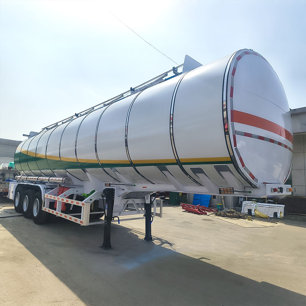 3 Axle Insulated Asphalt Tanker Trailer