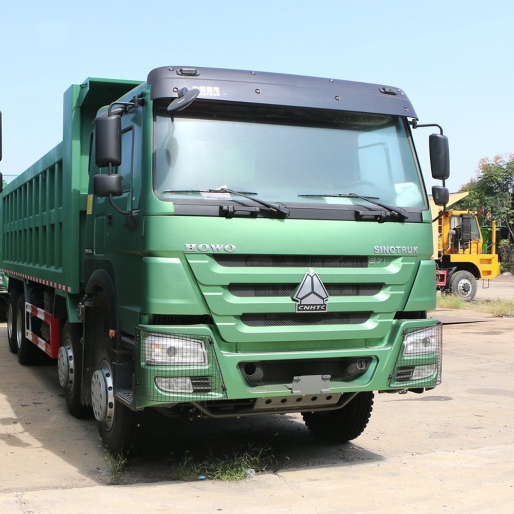 Caminhão Basculante HOWO 371HP 8×4