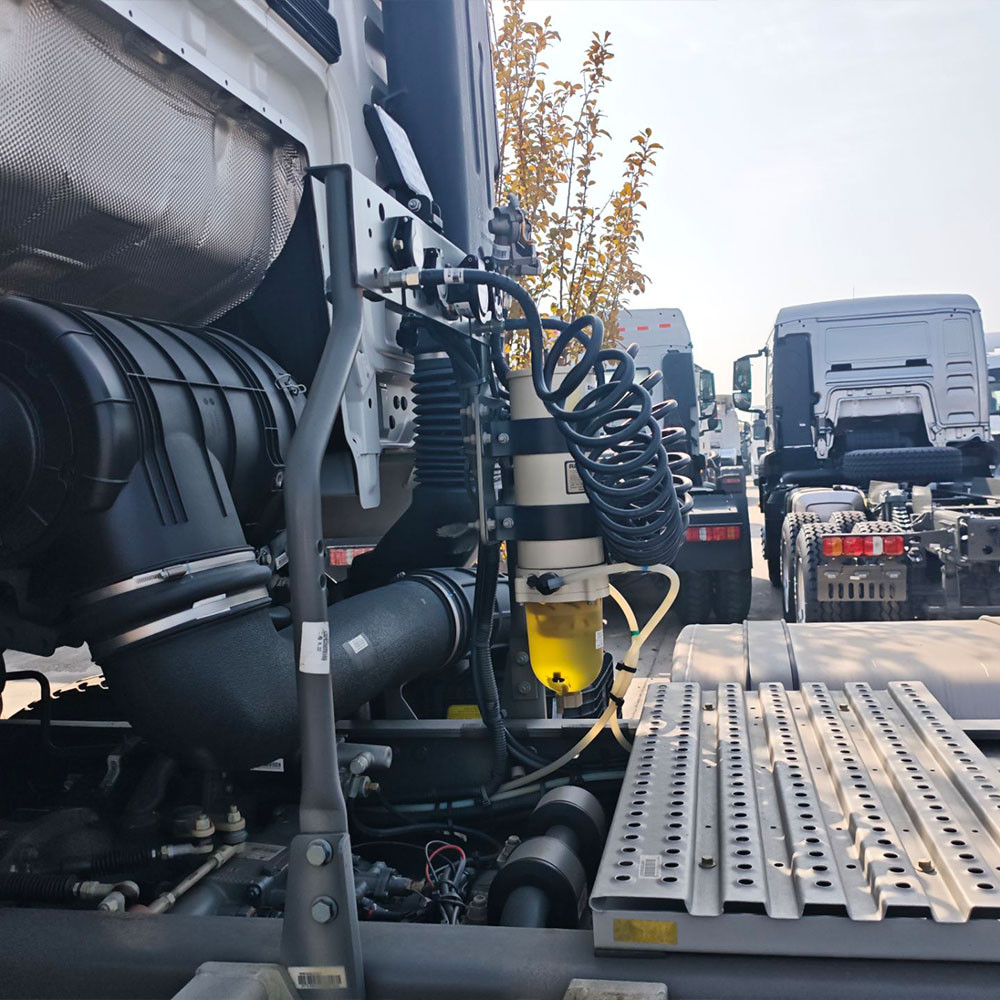 HOWO TX 371HP 6x4 tractor truck