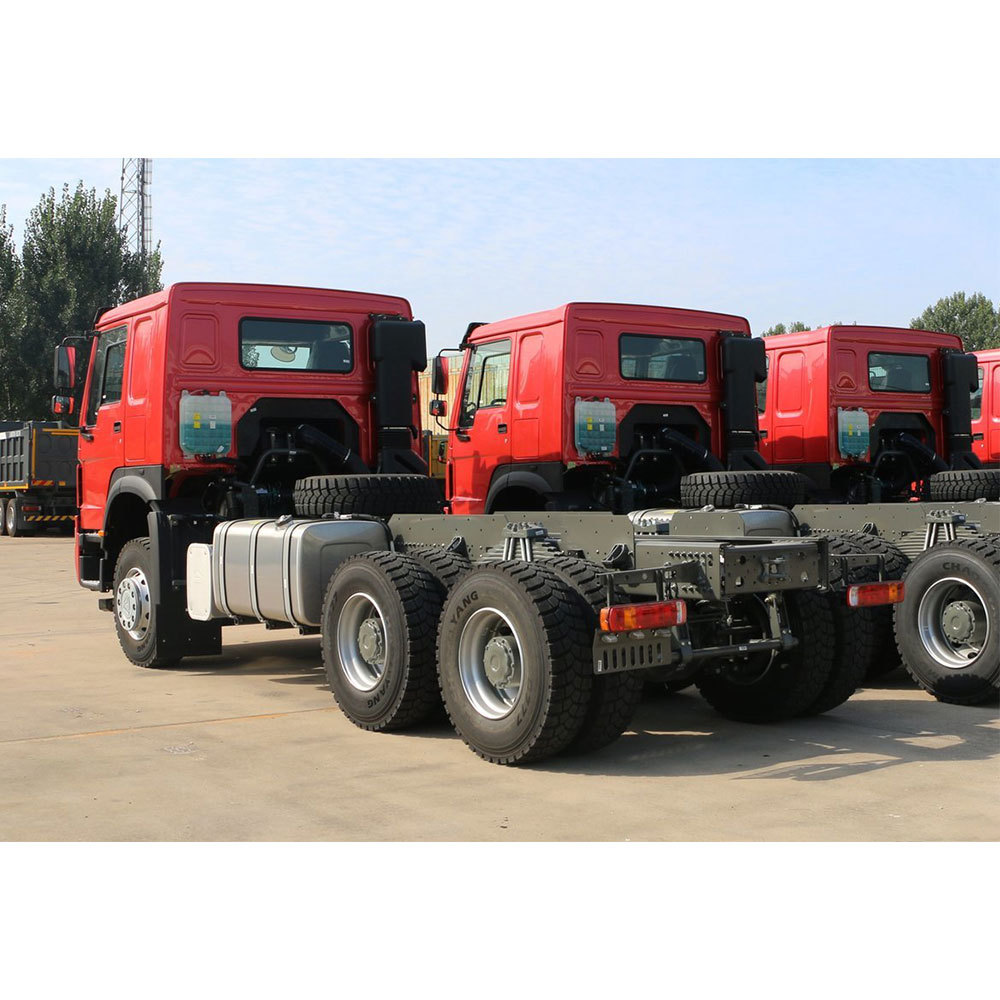 HOWO 380HP 6x4 Tractor Truck rear 3/4 view showing fifth wheel coupling and rear axles