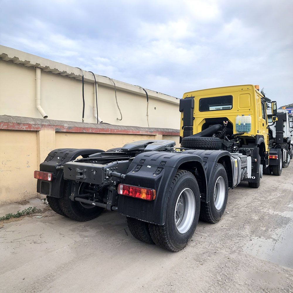 Camião trator Howo 420 CV 6×4