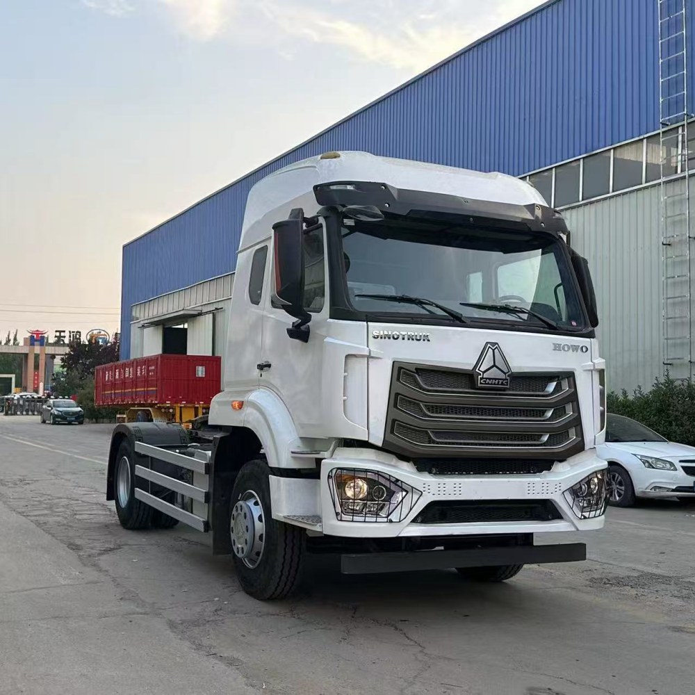 Caminhão Trator Howo NX 440HP 4×2