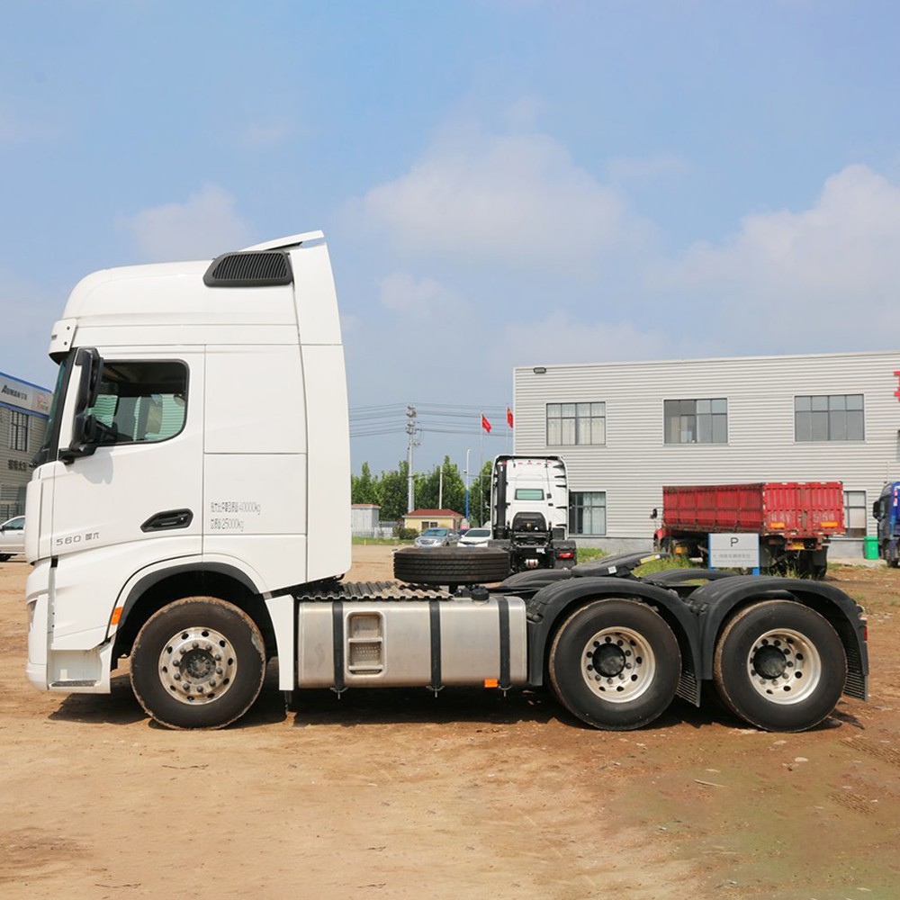 Caminhão Trator Shacman X6000 6×4