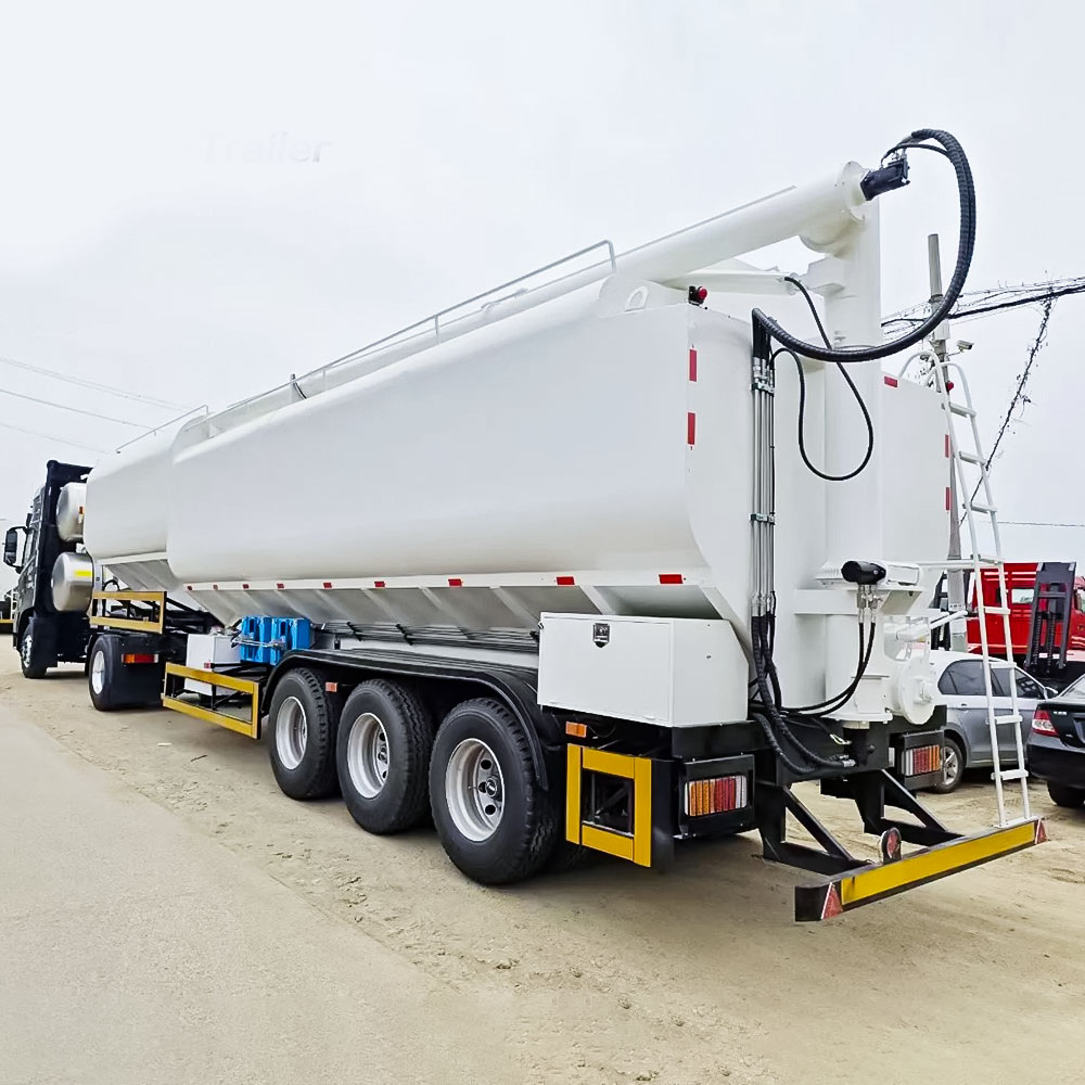 Semi-reboque de 3 eixos para transporte a granel de cereais