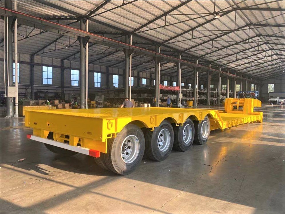 4 axle 100 ton removable gooseneck lowboy trailer tire detail designed for construction and mining transport