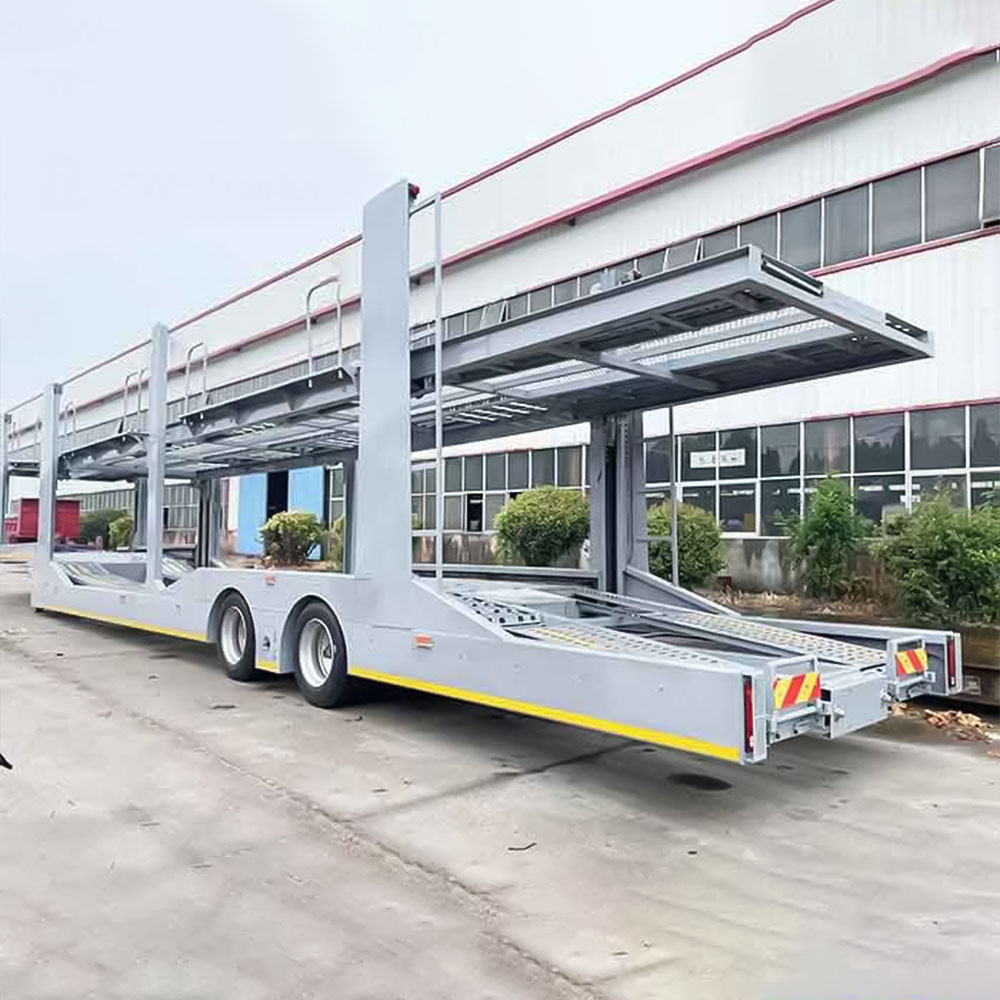 Semi-reboque Transportador de 8 Carros