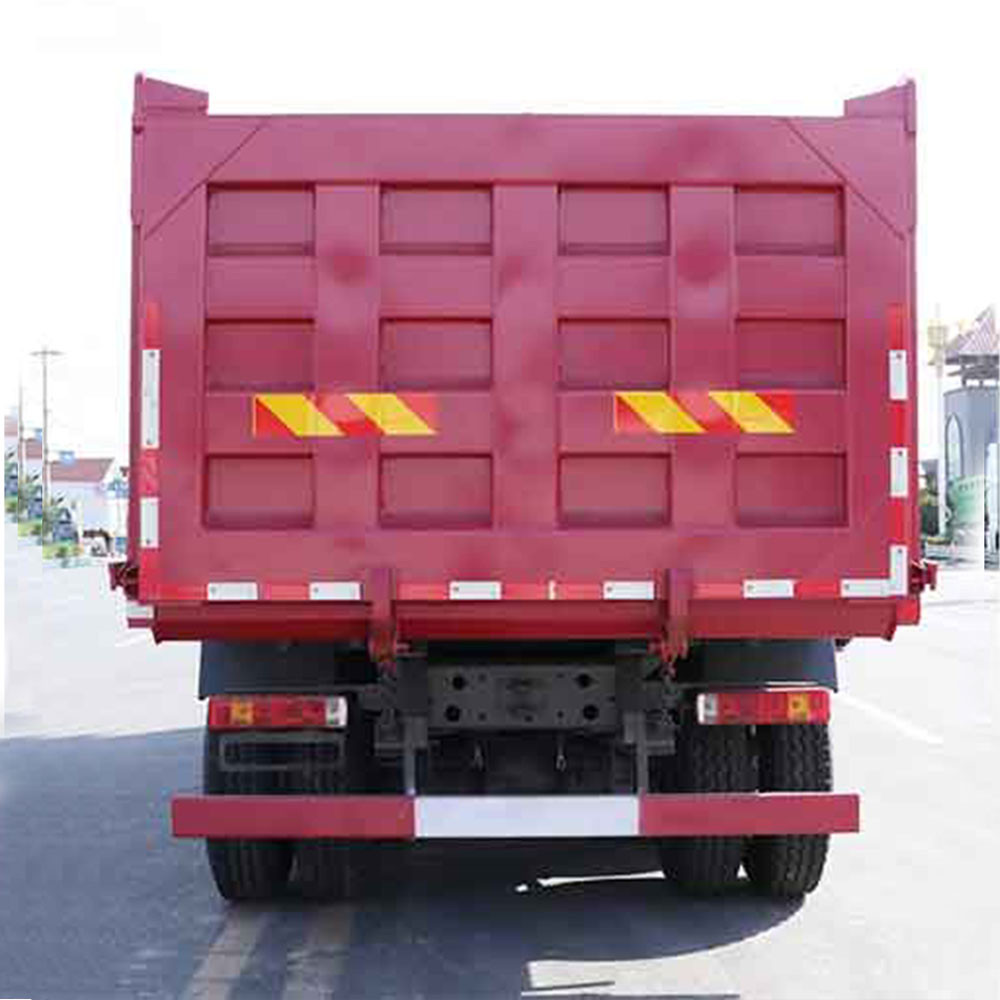 Howo 375HP 6x4 dump truck rear view tipping body for material transport