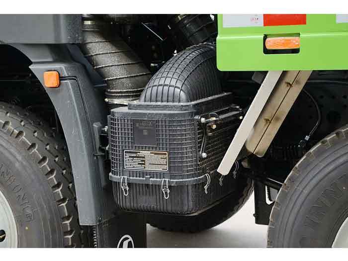 Shacman X5000 8x4 heavy duty dump truck