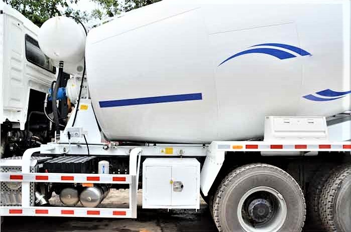 Shacman H3000 6x4 heavy duty concrete mixer truck