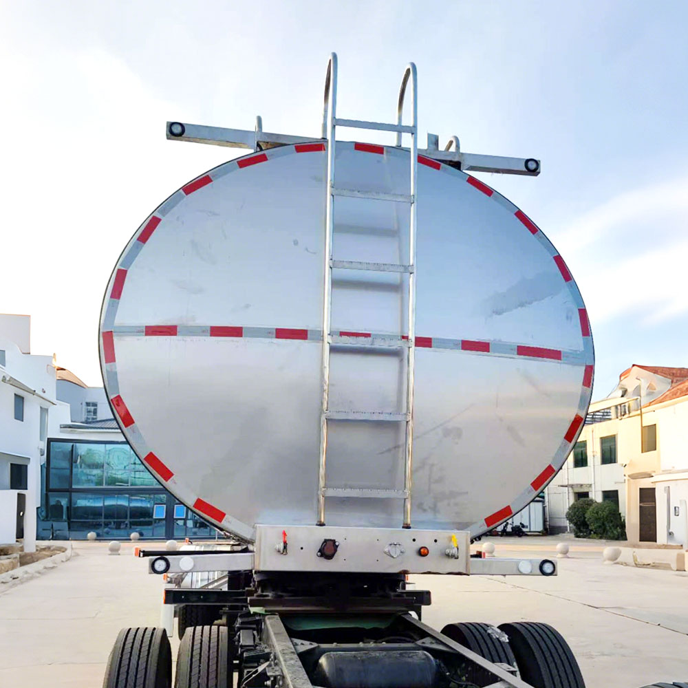 Cisterna para leche de acero inoxidable de 3 ejes