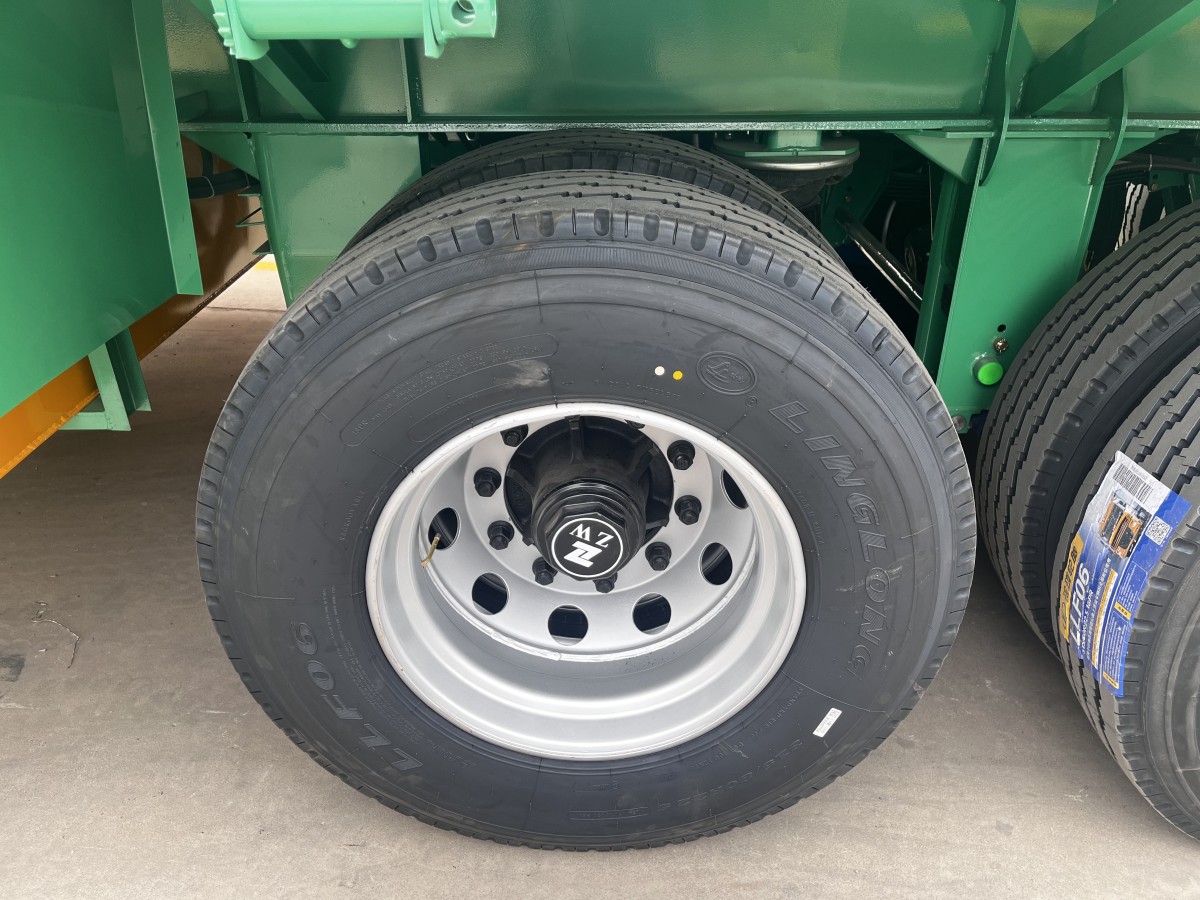 6 axle 100 ton fence semi trailer tire detail designed for long distance heavy load transport