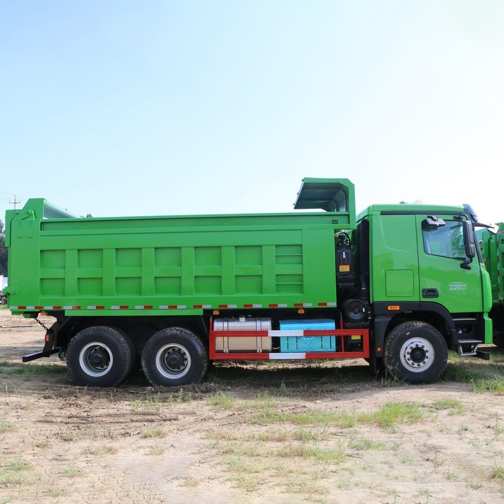 FOTON AUMAN GTL 6×4 dump truck side view showing full dump body and heavy duty chassis