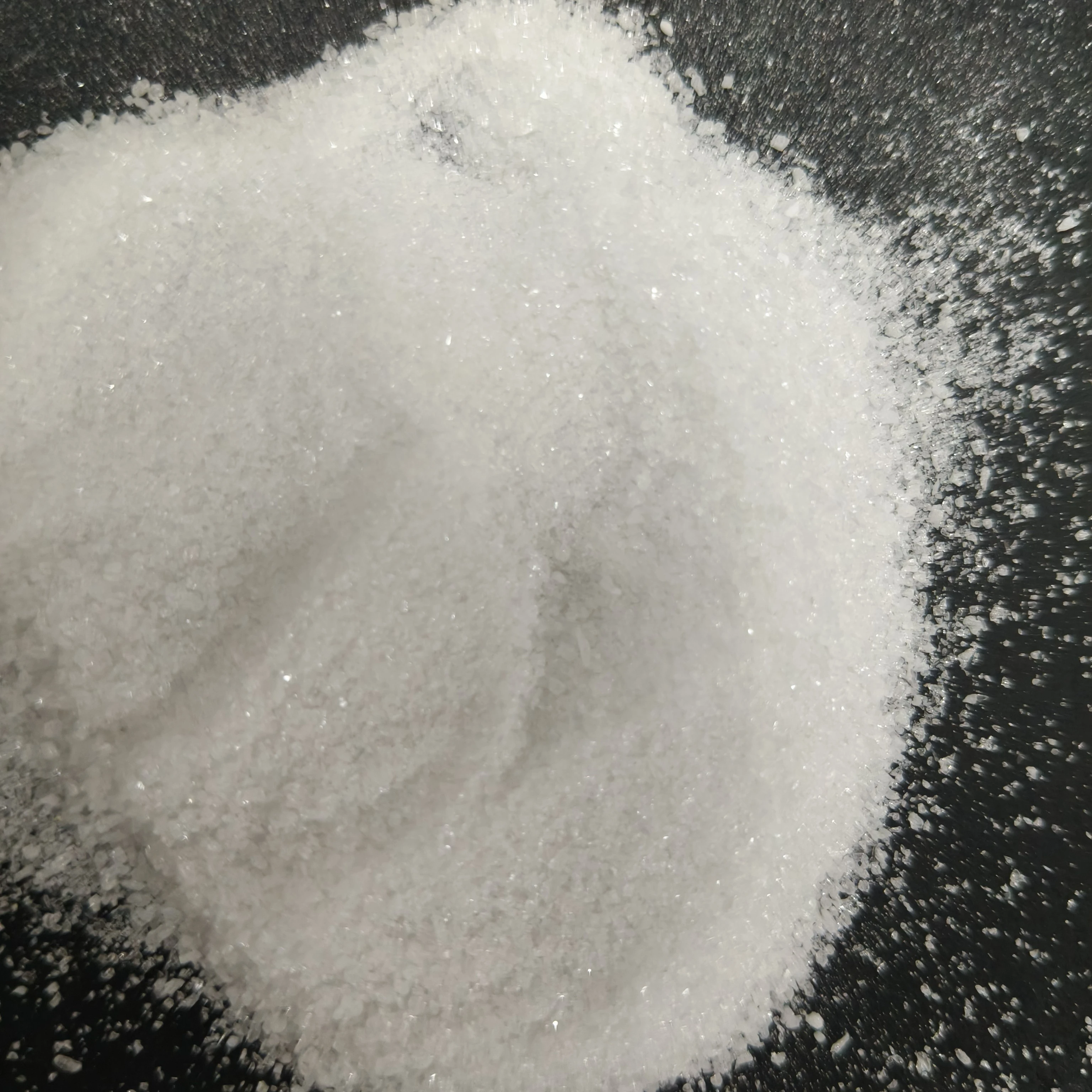 White Steel Jade Section Sand 1-0