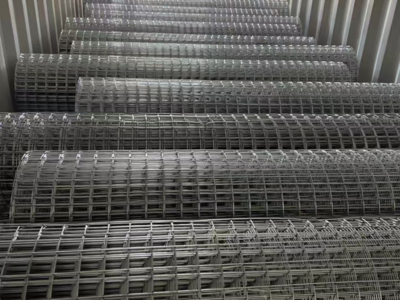 Galvanized wire mesh