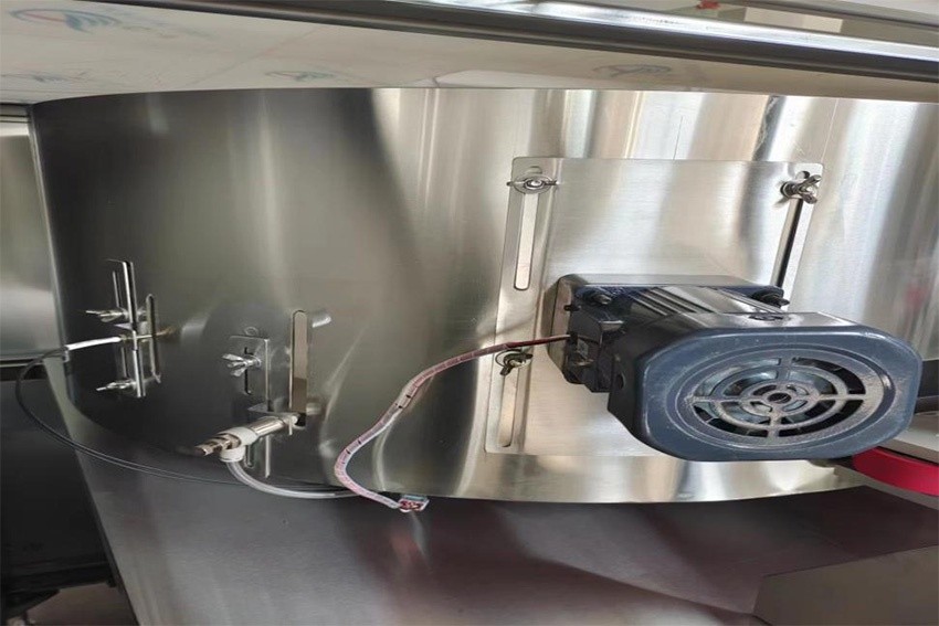 High-speed bottle sealing machine3 High-speed bottle sealing machine3