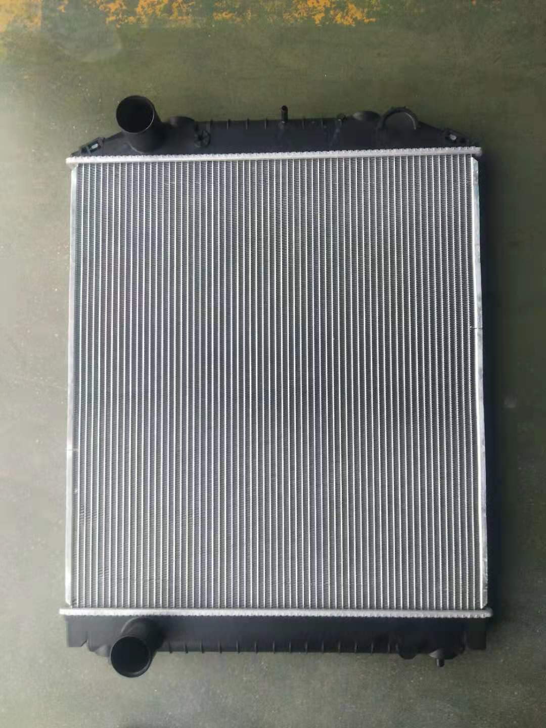 XD1045 TRUCK RADIATOR FOR HINO