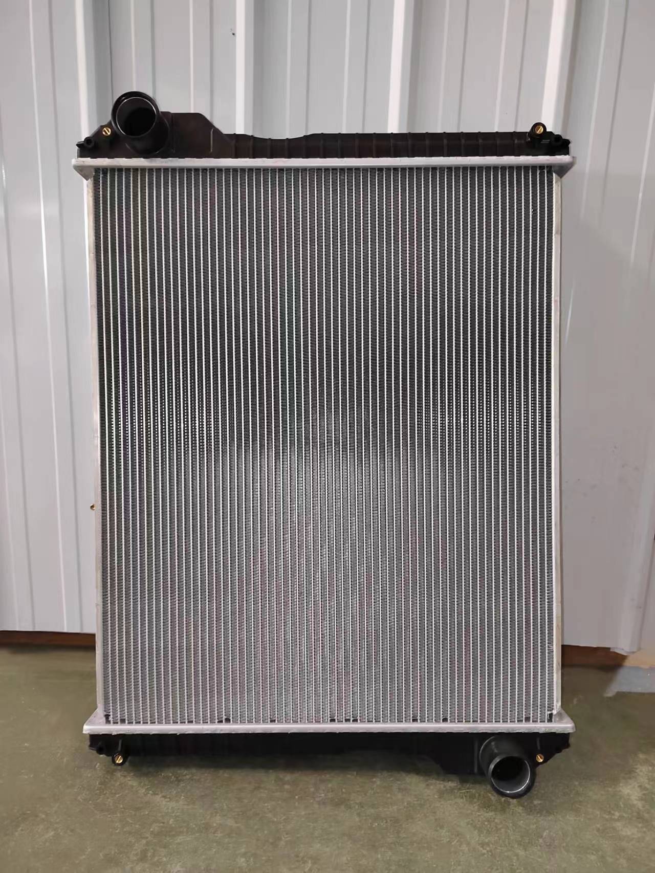 XD82012 RADIATOR FOR CASE&JCB