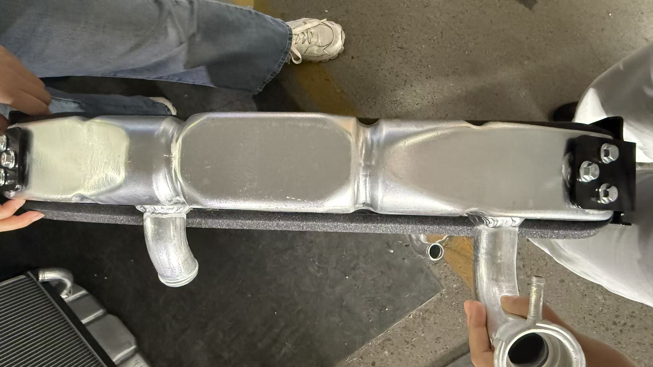 XD328 RADIATOR FOR MERCEDES-BENZ