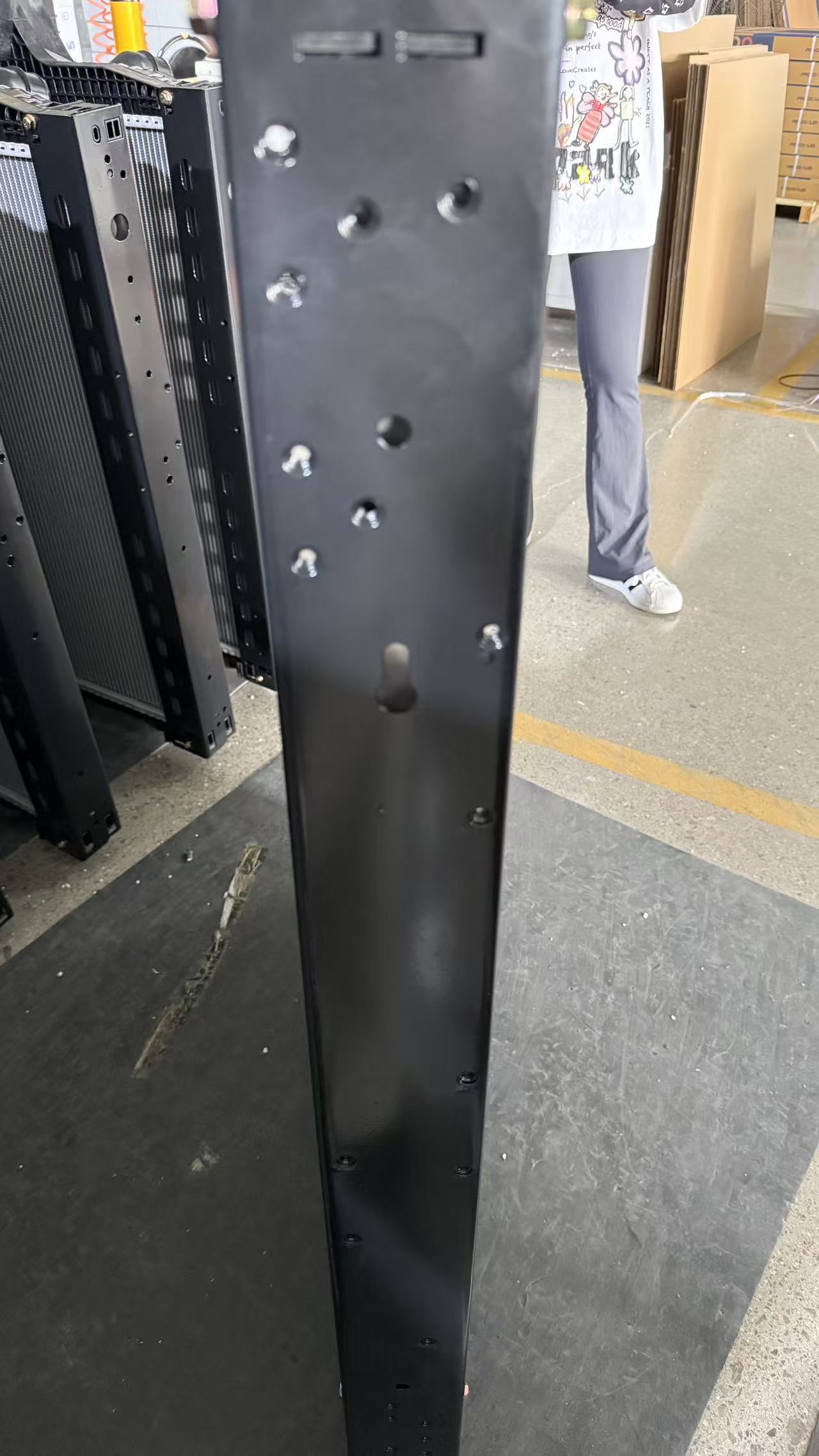 XD317 RADIATOR FOR MERCEDES-BENS