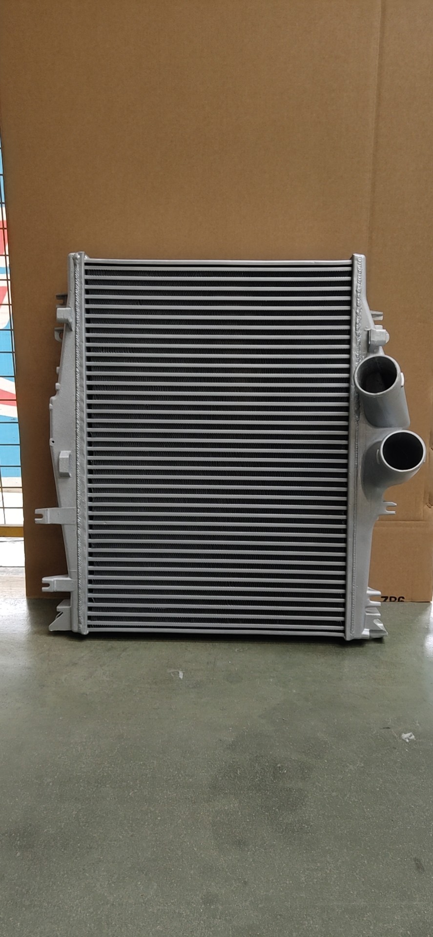 XD344 INTERCOOLER FOR MERCEDES-BENZ