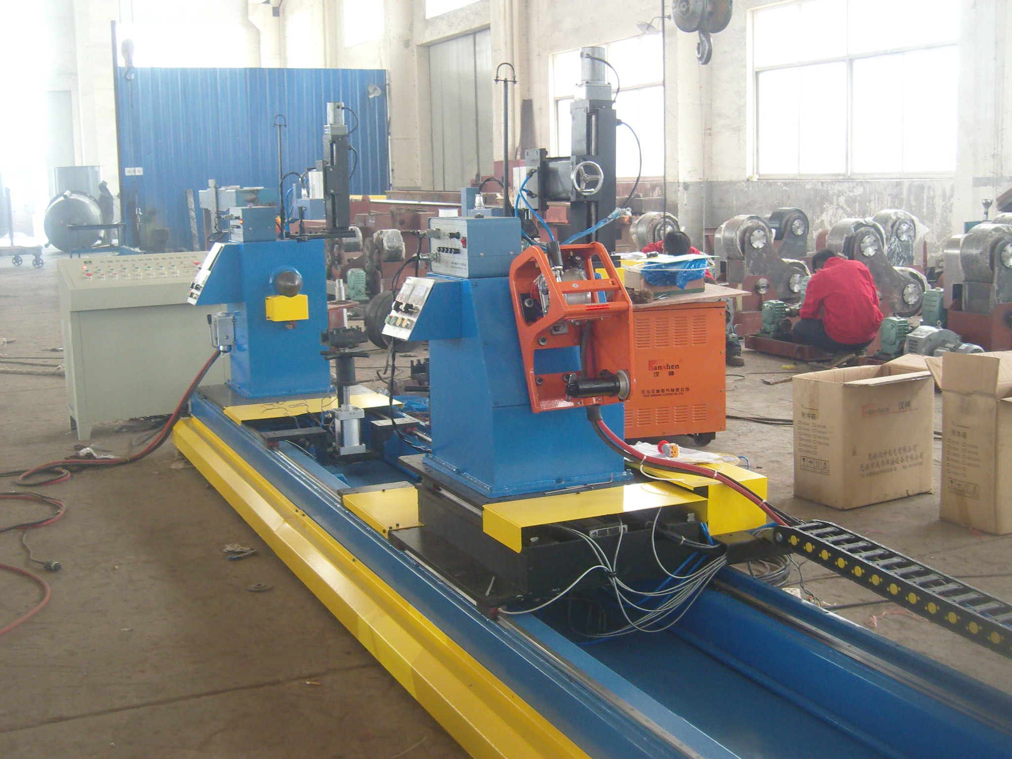 Space frame welding machine