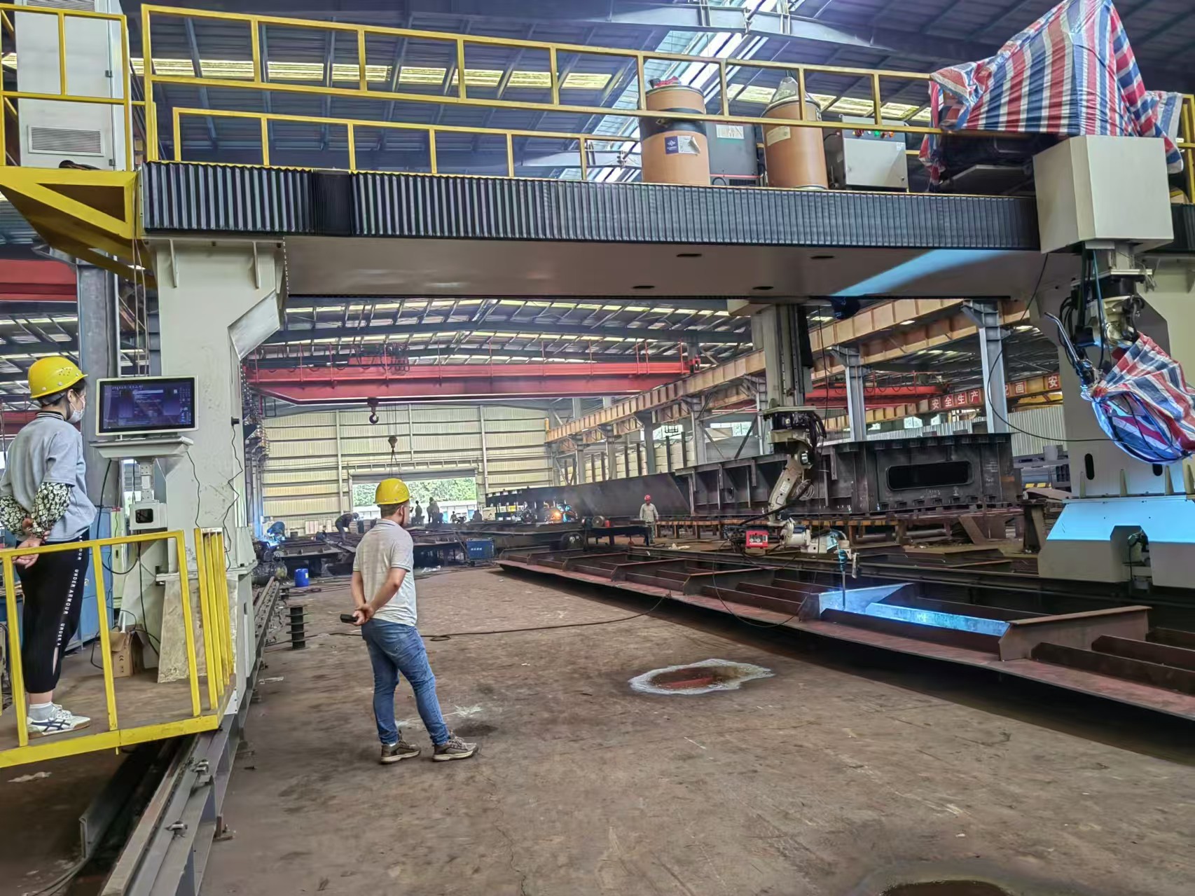 9 axis gantry type welding robot