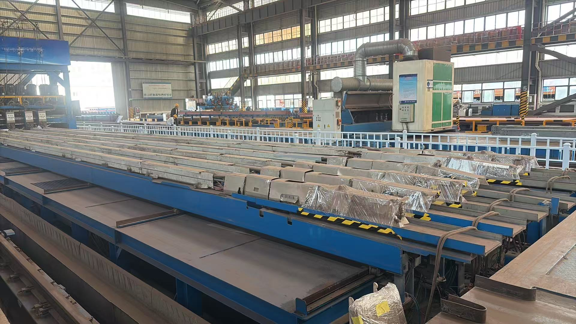 U Rib inside welding machine
