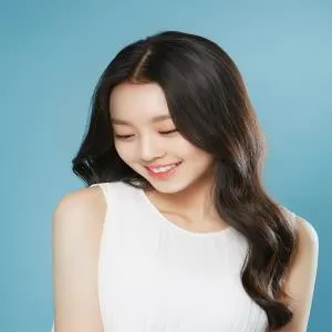 What color of hair should I dye in winter