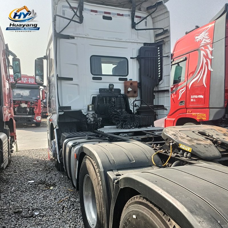 FAW Jiefang J7 Heavy Truck 560HP 6x4 Tractor