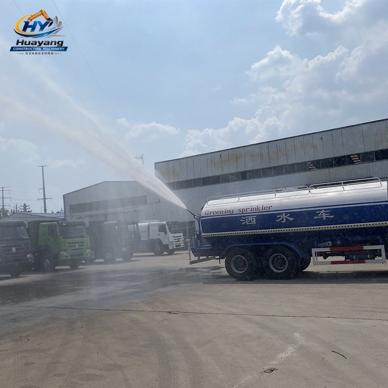 Sinotruk Water Tanker