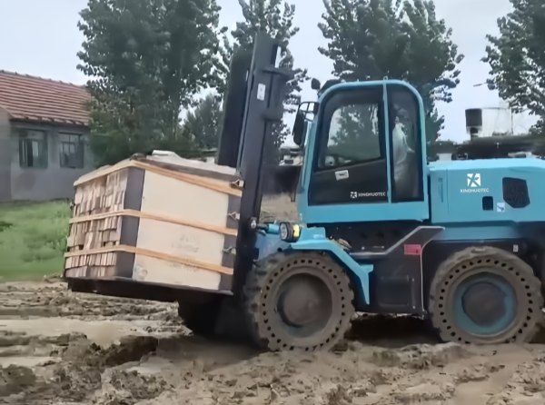 Rough Terrain Forklift
