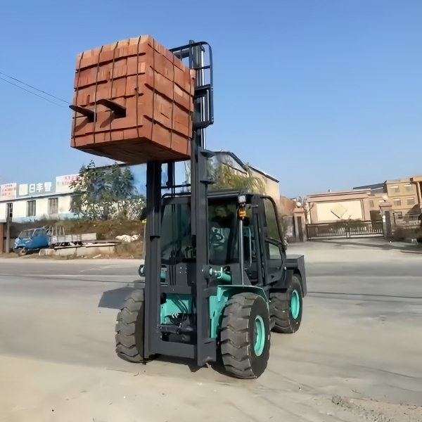 Rough-Terrain-Forklift-7