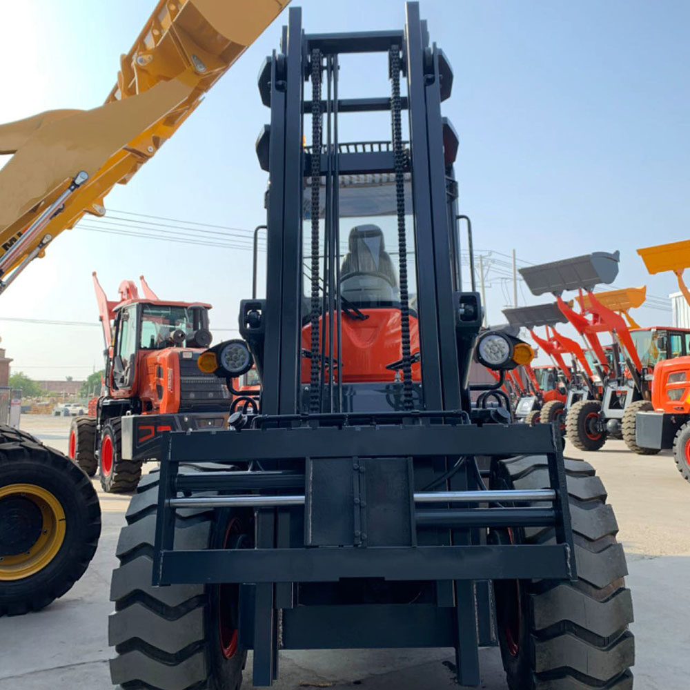4T Four-wheel drive off-road forklift