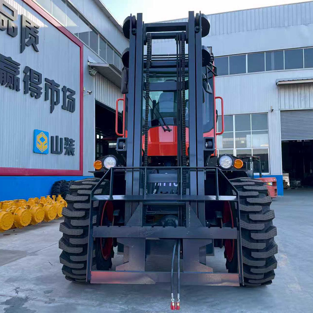 5T Four-wheel drive off-road forklift