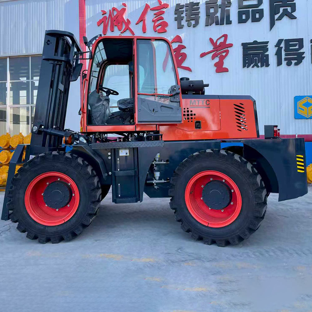 5T Four-wheel drive off-road forklift