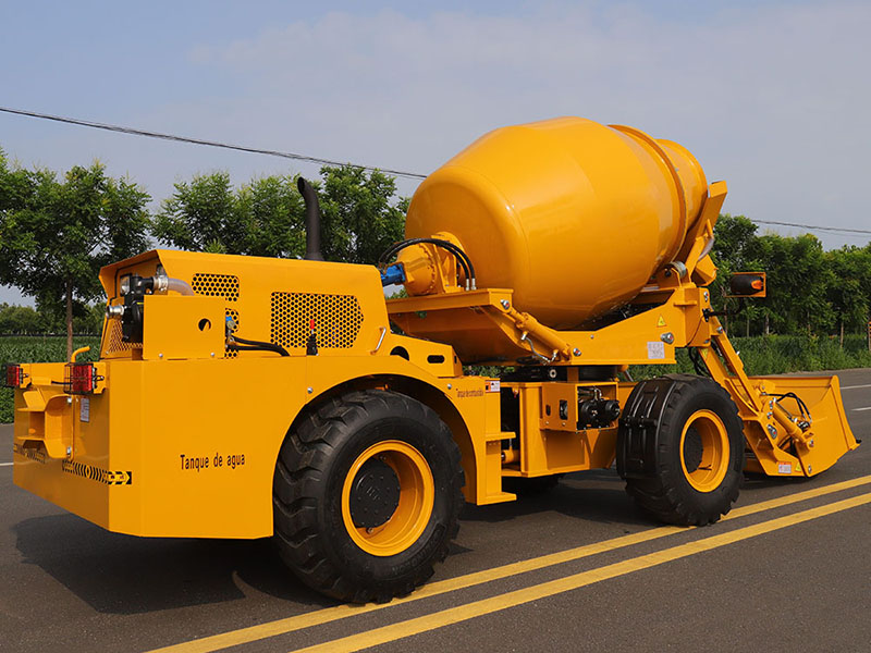 2.6 cubic meter mixer truck