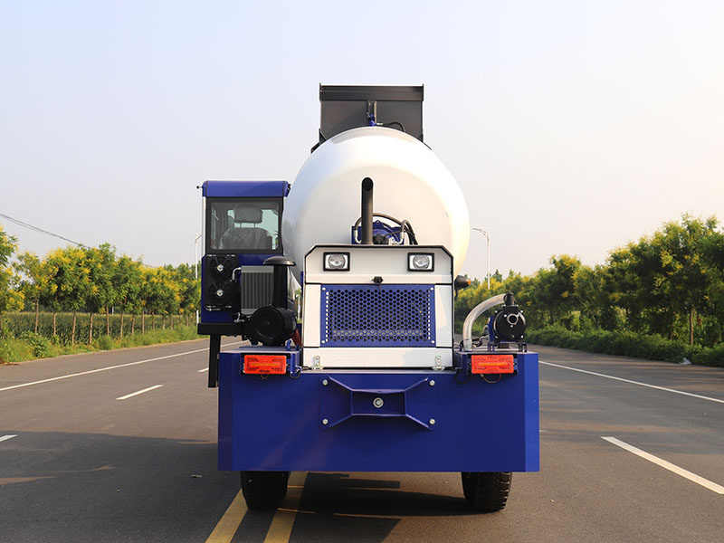 4.0 cubic meter mixer truck