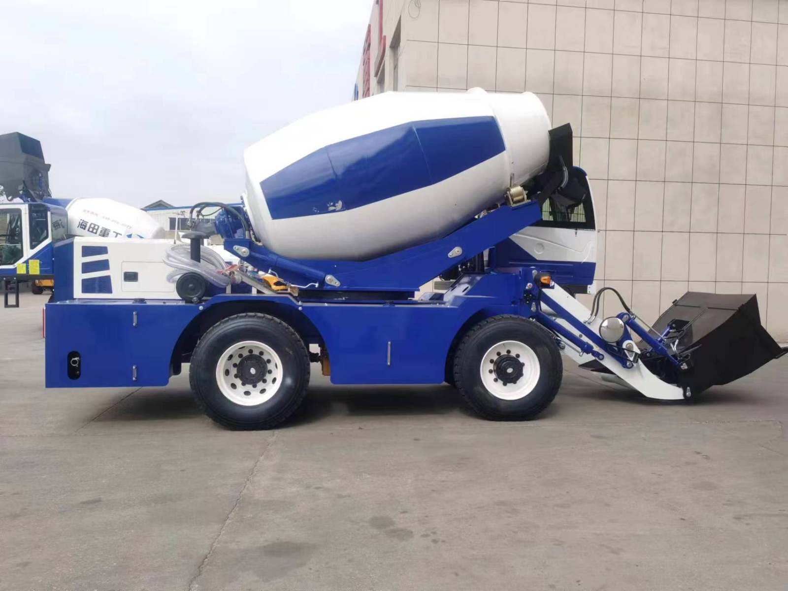 4.5 cubic meter mixer truck