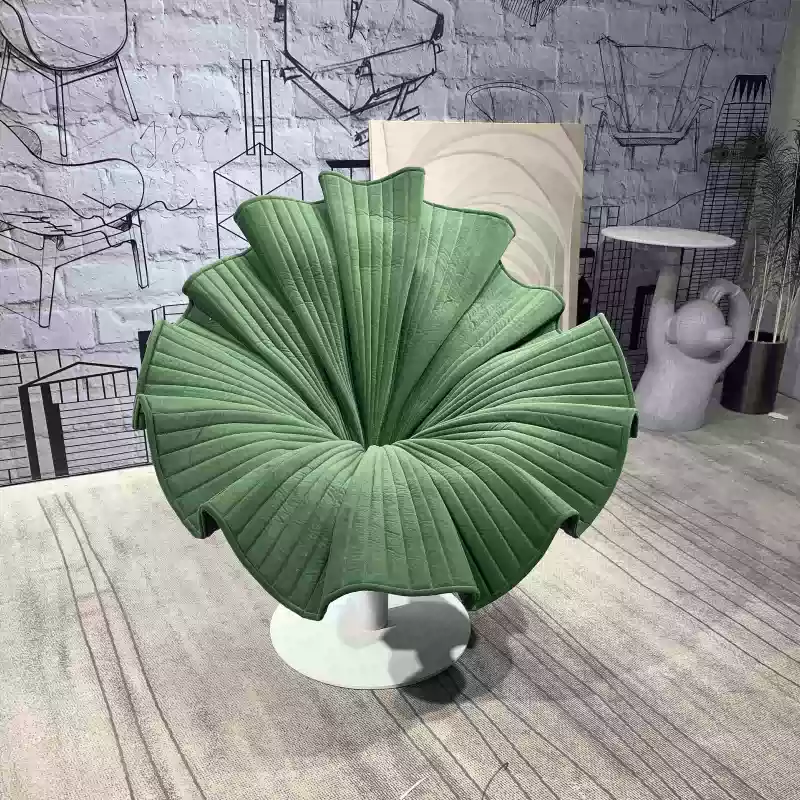 Designer minimalist luxury glass fiber plastic flower-shaped chair in the shape of lotus flower, rotating chair for hotel model room, villa art chair